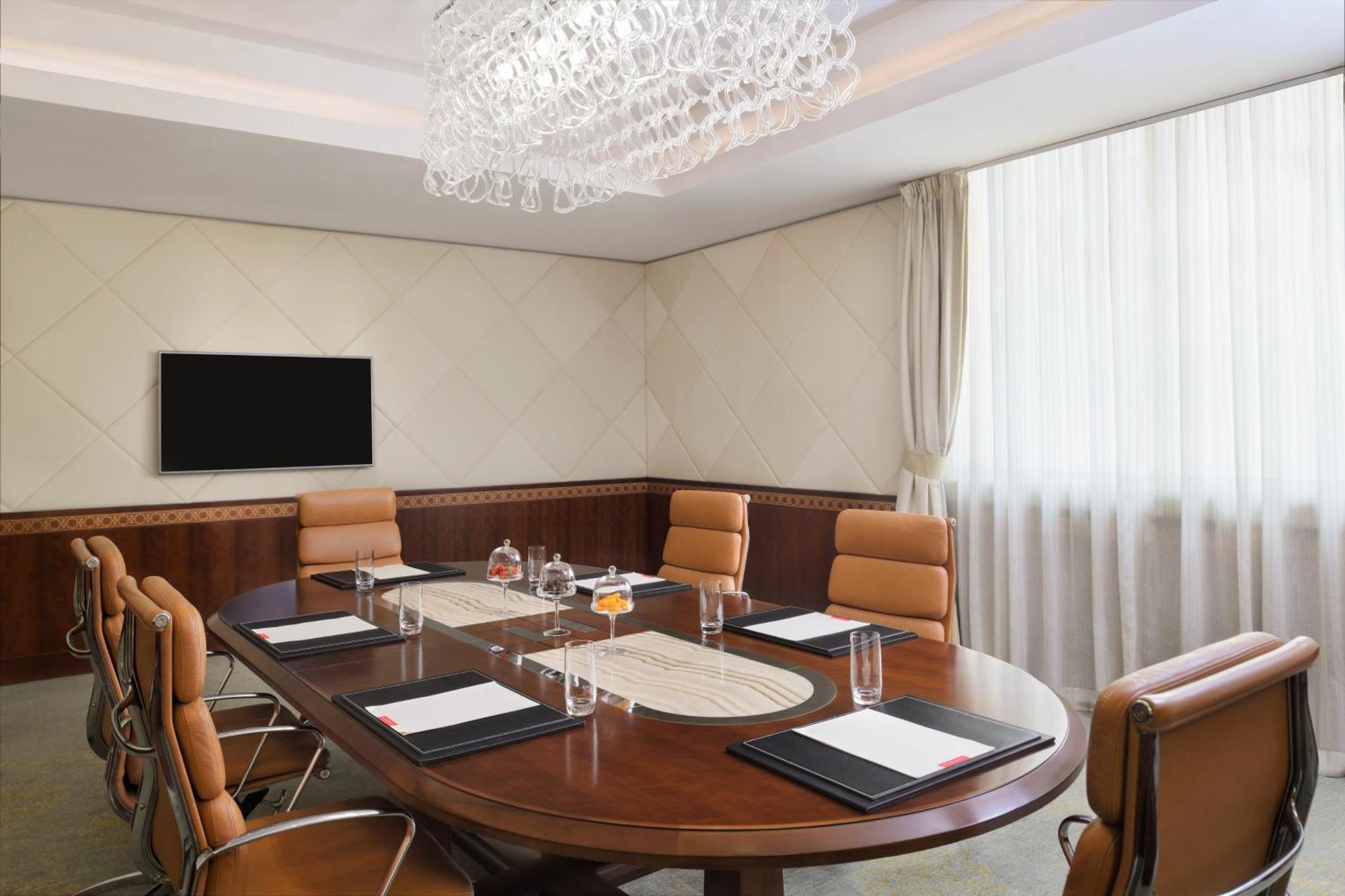 多哈君悦别墅酒店 外观 照片 Meeting room